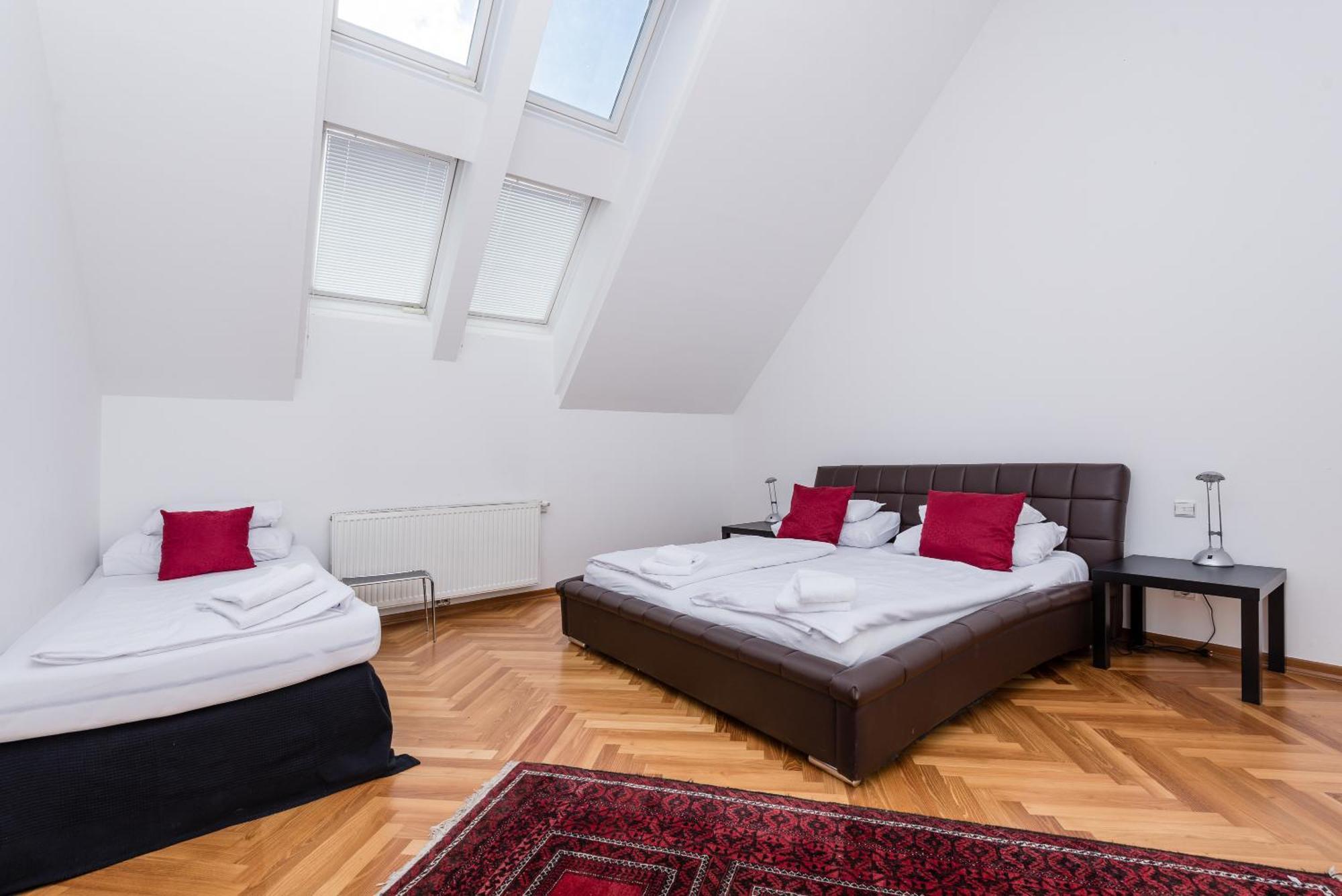 Next To Stateopera With Aircondition Apartamento
