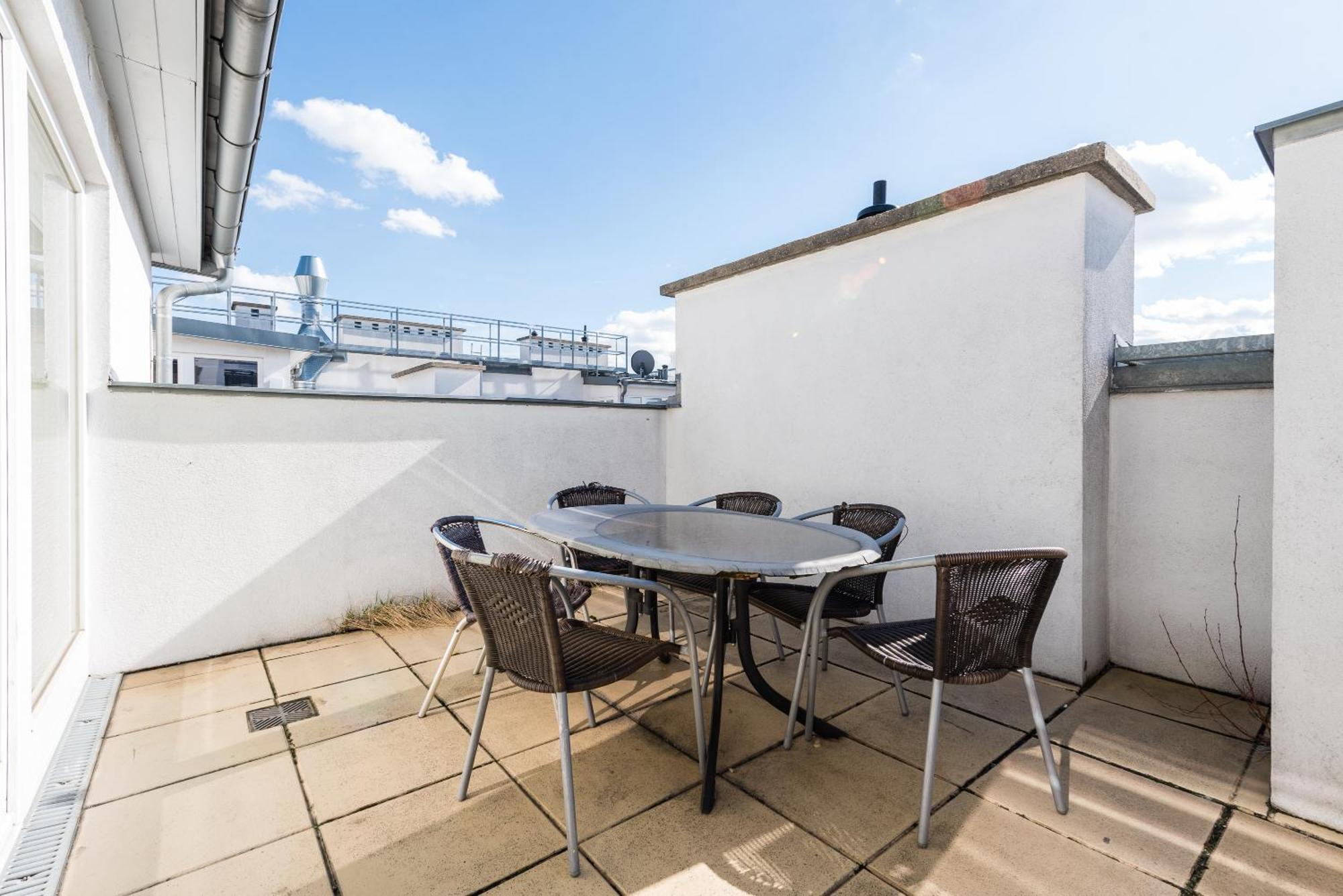 Next To Stateopera With Aircondition Apartamento *