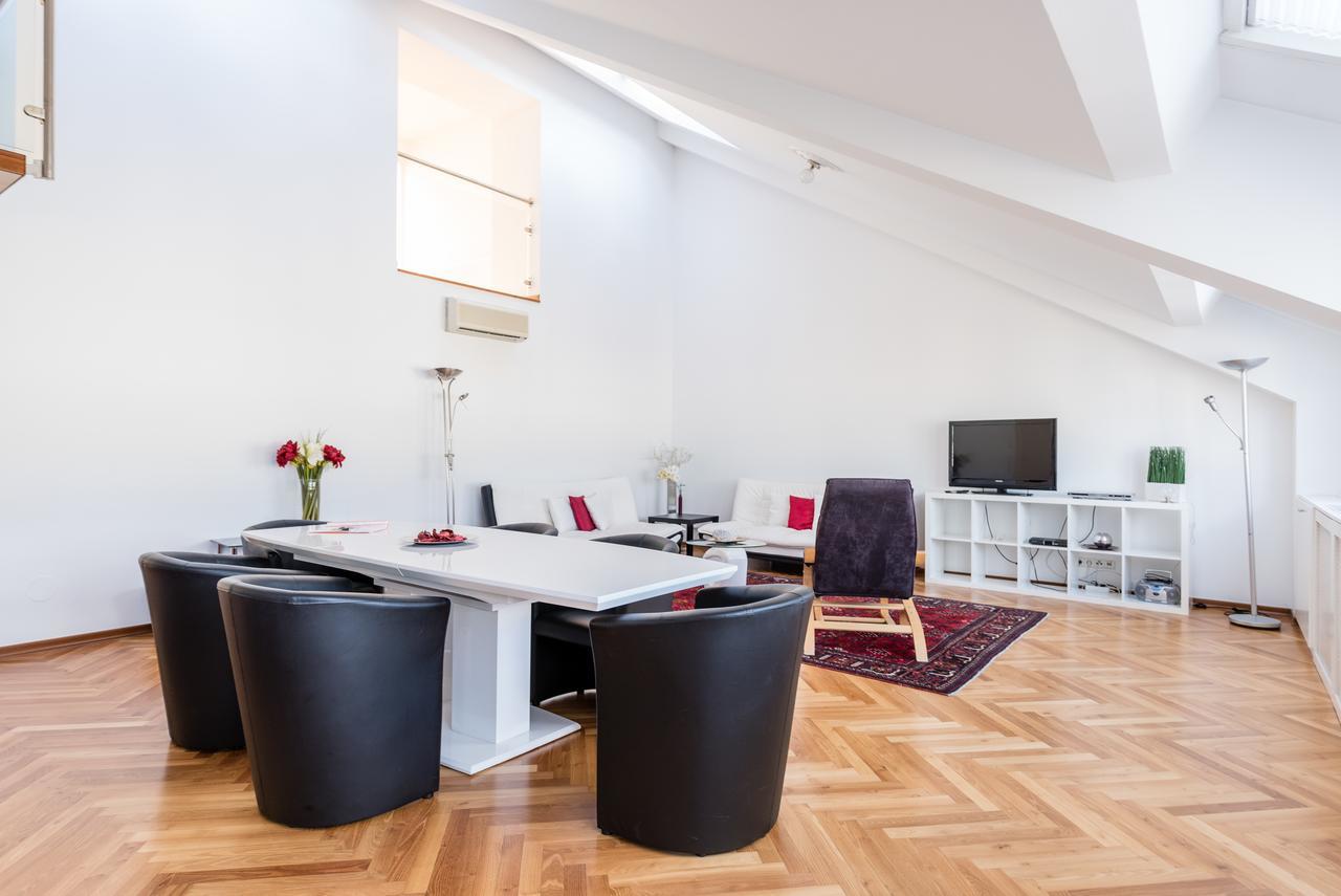 Next To Stateopera With Aircondition Apartamento *